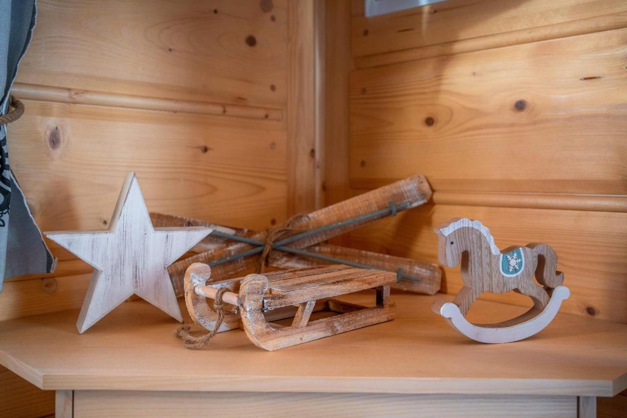 Domki Widokowe Wooden Luxury Chalet & Jacuzzi Zab Eksteriør bilde