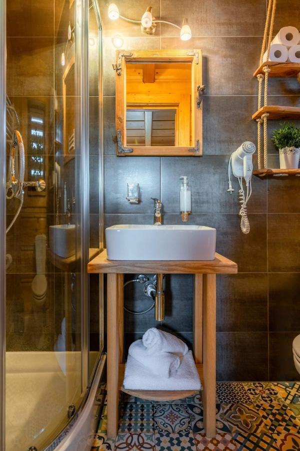 Domki Widokowe Wooden Luxury Chalet & Jacuzzi Zab Eksteriør bilde